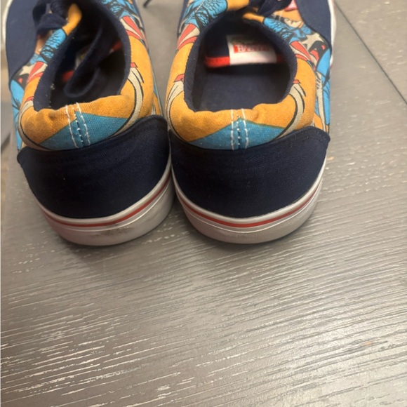 Marvel comic Captain America Navy Sneakers Men's size 10 - Picture 3 of 4